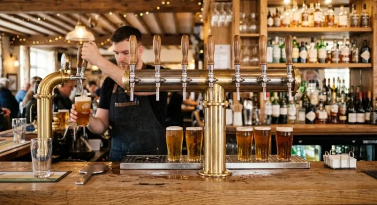 Choisir son fournisseur de boissons et sa cave pour son restaurant : bière pression, vins et contrats brasseur